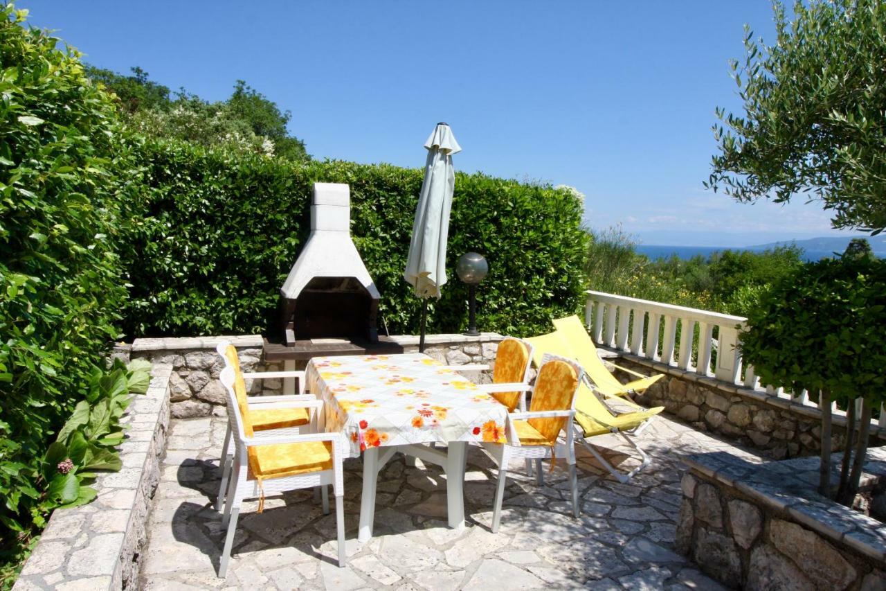 Charming Apartments Vesna Ravni Labin  Exterior photo