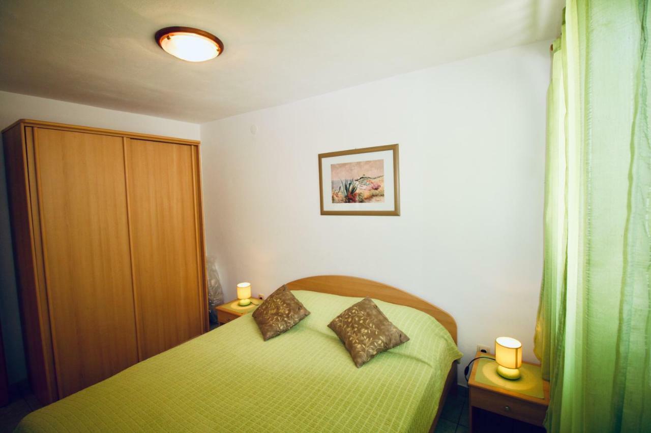 Charming Apartments Vesna Ravni Labin  Exterior photo